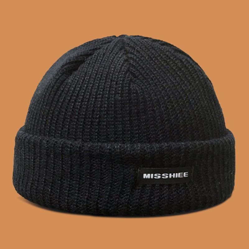 Unisex Akrylowy Wzór Literowy Etykieta Z Tkaniny CZapka Z Dzianiny CZapka Z Dzianiny Hip-hopowa Zimowa Ciepła CZapka Z CZaszką CZapka Beanie