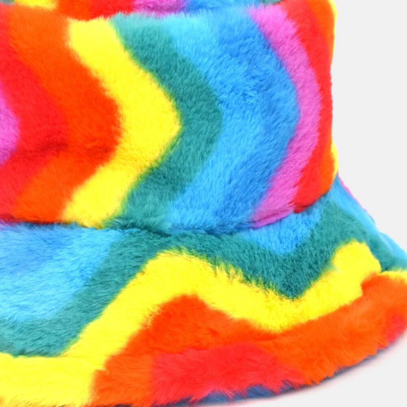 Unisex Faux Rabbit Fur Kolor Tęczy Paski Zagęścić Outdoor Warm Bucket Hat