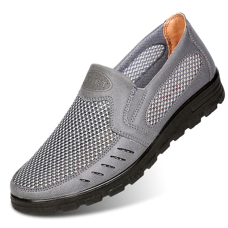 Mężczyźni Mesh Oddychająca Hollow Out Antypoślizgowa Miękka Podeszwa Slip On Casual Buty