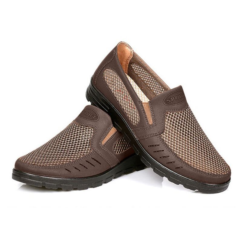 Mężczyźni Mesh Oddychająca Hollow Out Antypoślizgowa Miękka Podeszwa Slip On Casual Buty