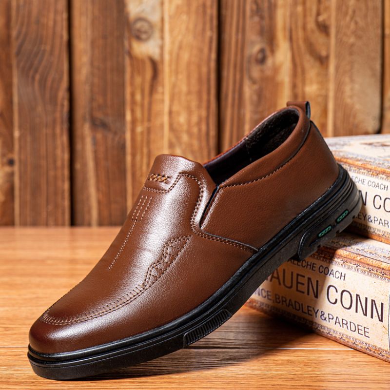 Mężczyźni Oddychająca Gumowa Podeszwa Slip On Casual Business Buty