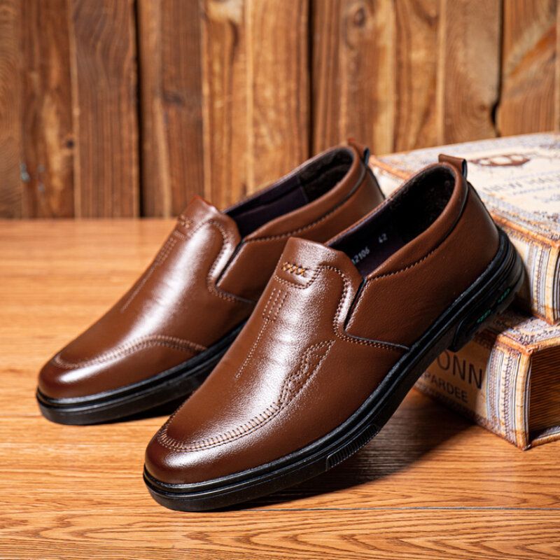 Mężczyźni Oddychająca Gumowa Podeszwa Slip On Casual Business Buty