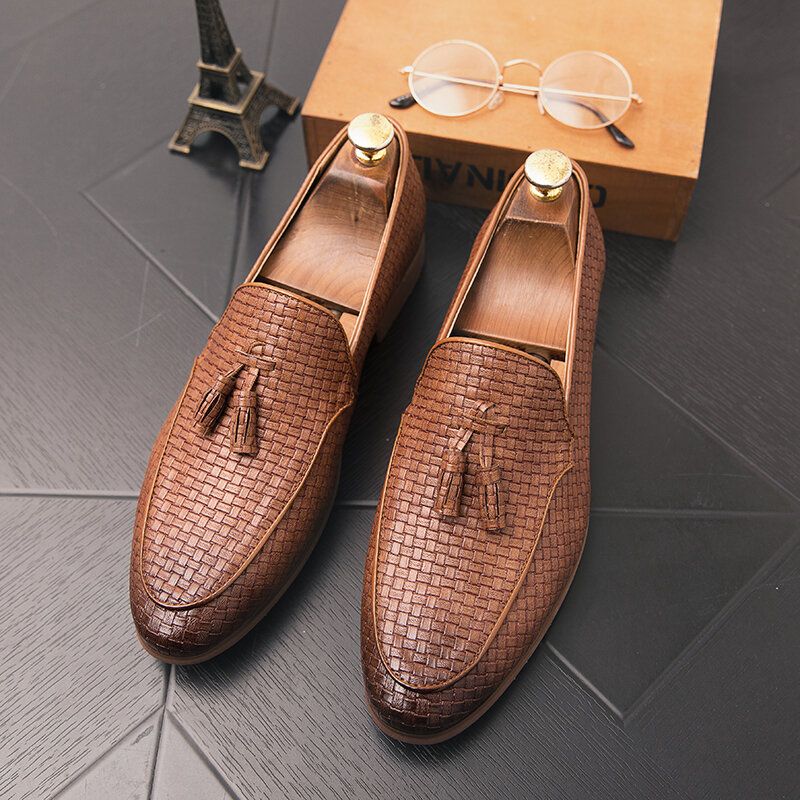 Mężczyźni Tkane Detale Tassel Decor Wygodne Slip On Business Casual Delikatne Buty