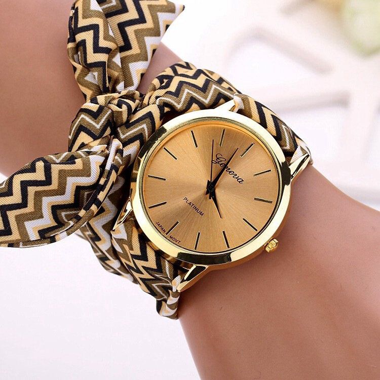 Fashion Chic Big Dial Striped Cloth Strap Damskie Kwarcowy Zegarek Na Rękę