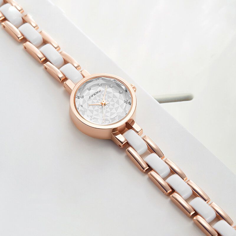 Kobiety Proste Trzy-pinowe Kryształowe Diamenty Dial Fashion Ceramiczny Stalowy Pasek Kwarcowy Zegarek