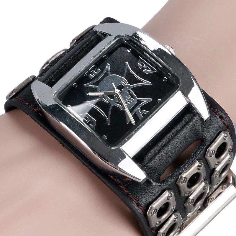 Vintage Square Dial Męskie Watch Hollow Skull Skórzany Zegarek Kwarcowy