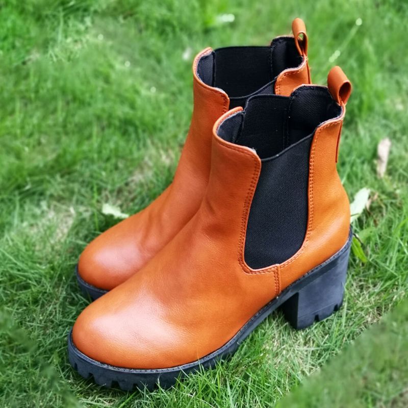 Kobiety Casual Slip On Okrągłe Toe Platforma Masywny Obcas Botki