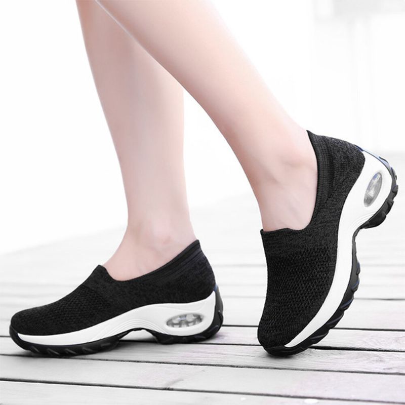 Kobiety Solid Color Oddychające Buty Z Dzianiny Slip On Amortyzowane Buty Sportowe